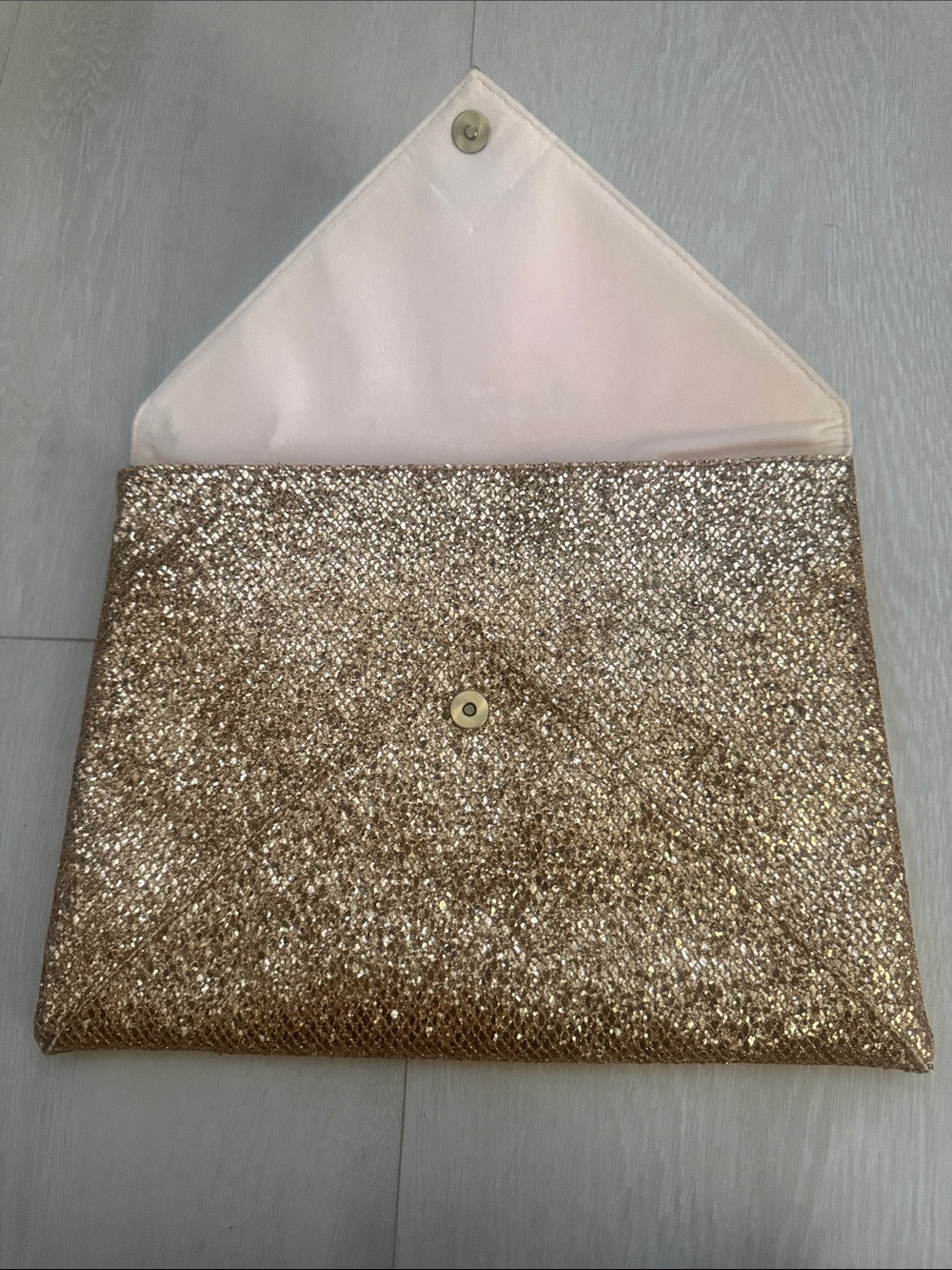 Jenny Packham Gold Glitter Envelope Clutch - Picture 4 of 9
